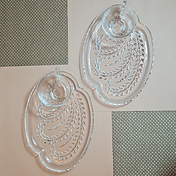 Vintage Federal Glass Hospitality Snack Set Homestead Wheat 2 Cups/2 Plates - Picture 1 of 3